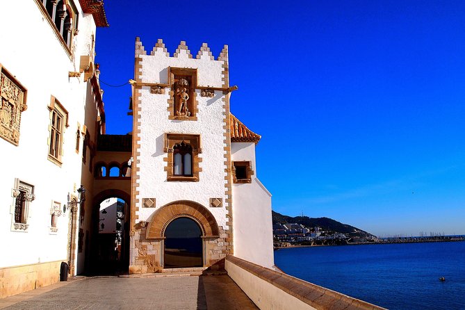 Montserrat Monastery with Easy Hike & Sitges Tour from Barcelona - Sitges Beach Break: Time to Breathe, Lunch On Your Terms