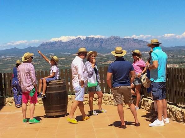 Montserrat Private Day Trip with Codorniu Cava Cellar Tasting - Mercat de Montserrat: food tasting that reads like a local conversation
