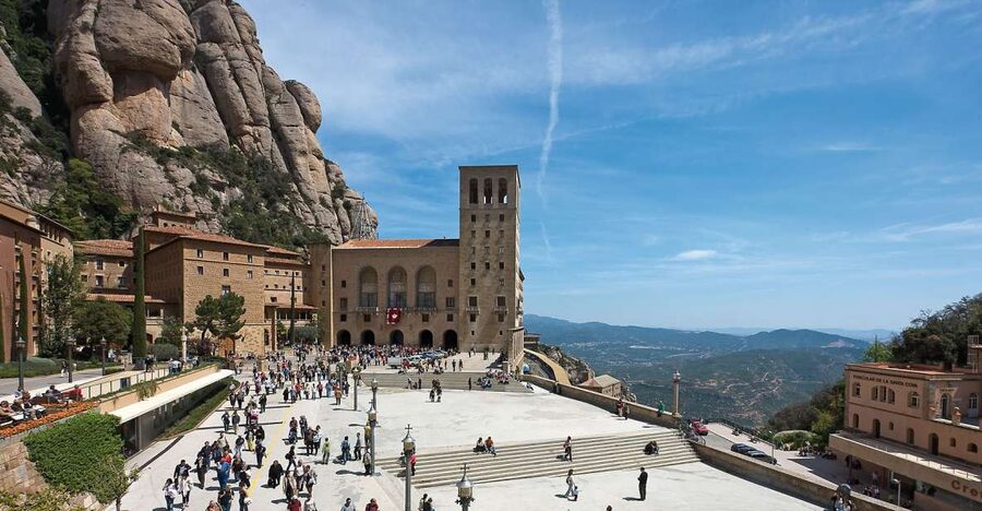 Montserrat: Private Half-Day Tour from Barcelona - Why Montserrat matters to Catalonia, not just tourists