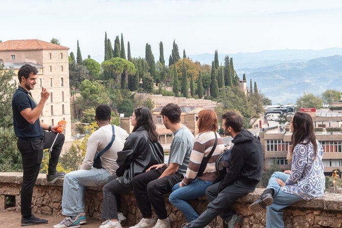 Montserrat Small Group Trip: Basilica & Moreneta with Transfer - The Basílica and La Moreneta: Where the Meaning Comes Into Focus
