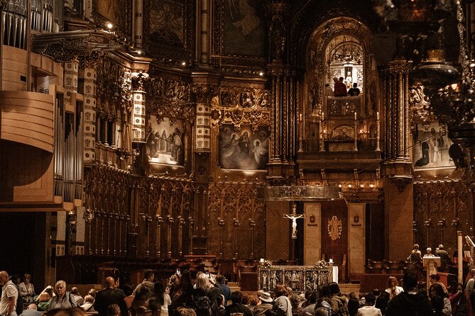 Montserrat Small Group Trip: Basilica & Moreneta with Transfer - Montserrat Mountains: Market, Bookshop, Museum Option, and Trails