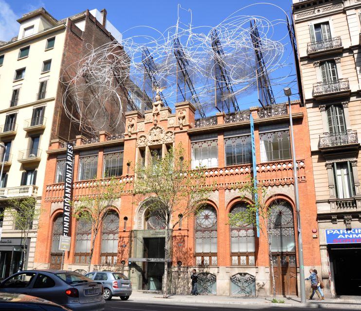 Museu Tàpies Barcelona – Ticket & Art Exhibitions - Practical logistics that affect your visit