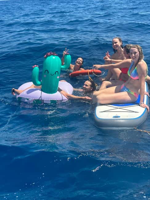 New Sailing / Boat Tour All Included - Price and Value: What $46 Buys You in Barcelona