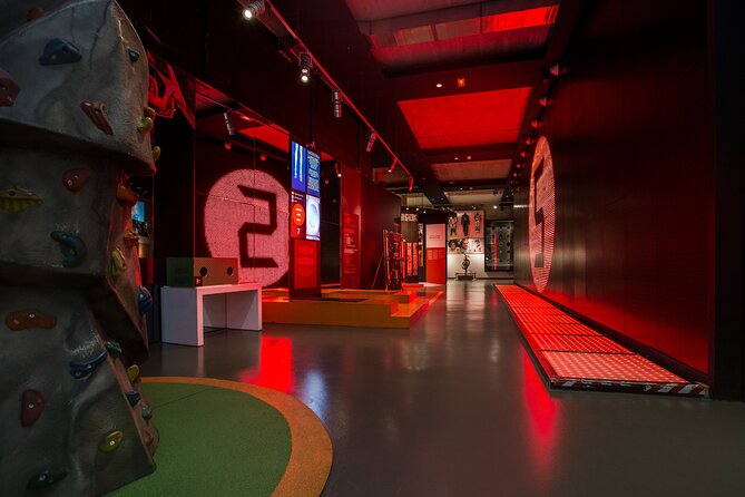 Olympic and Sport Museum of Barcelona "Joan Antoni Samaranch" - The Olympic and Sport Museum, 50 Minutes of Focus