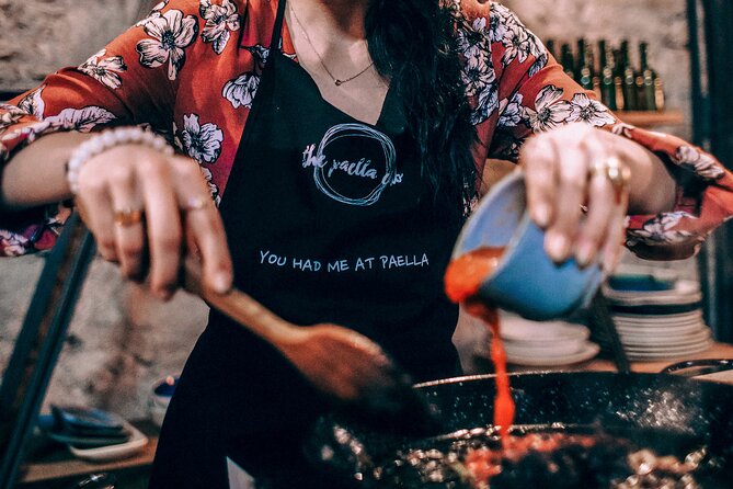 Paella Experience and Bottomless Wine in Barcelona - Unlimited Catalan Wine, Cava, and the Party-Like Atmosphere