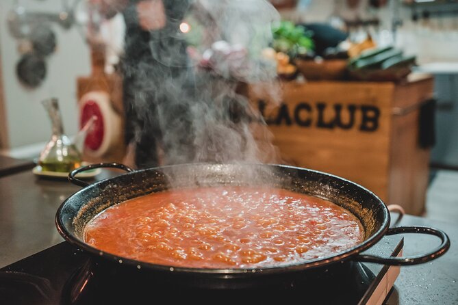 Paella Experience and Bottomless Wine in Barcelona - Who This Paella Night Suits Best (and Who Might Feel Mismatched)