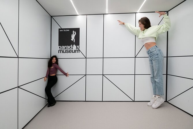 Paradox Museum Barcelona - Photos and videos: turning the surprises into memories