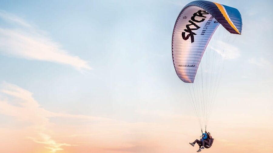 Paragliding: Experience the magic of flying near Barcelona. Report included - Your 15 to 25 Minute Flight: What It Feels Like Above Igualada