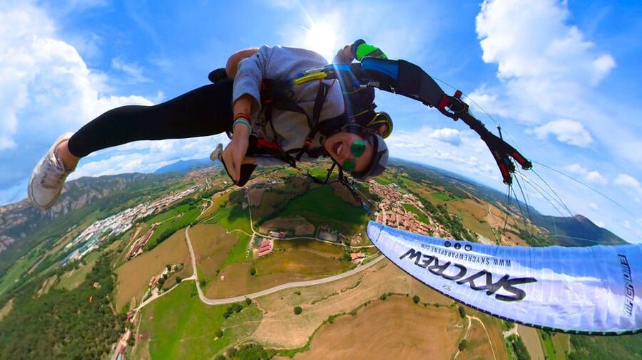 Paragliding: Experience the magic of flying near Barcelona. Report included - What to Wear (So You Don’t Lose Your Flight)