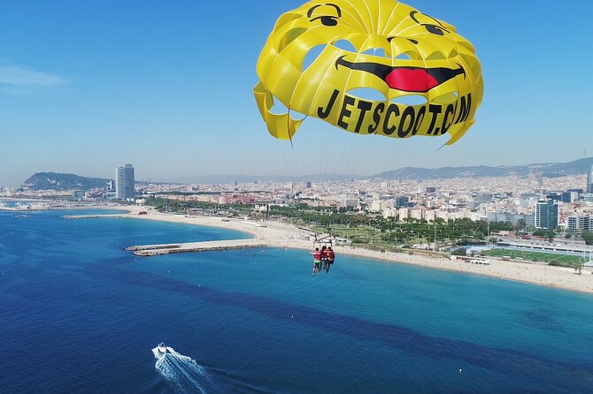 Parasailing Tour en Barcelona - What you really get for $96.75 per person