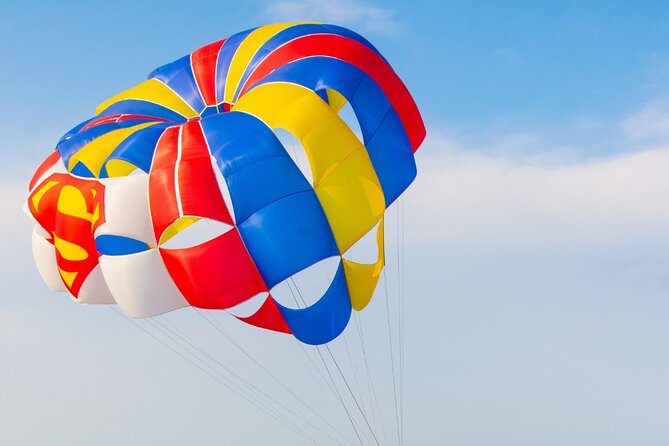 Parasailing Tour en Barcelona - How the experience actually runs, from briefing to sky time