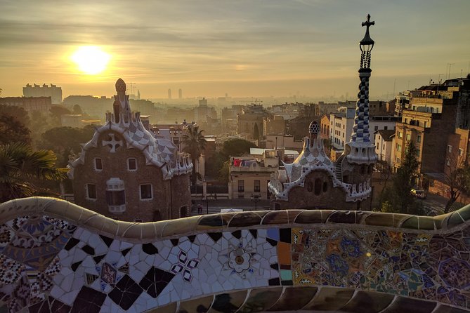 Park Guell and Sagrada Familia, Gaudí's Masterpieces Private Tour - Transportation, timing, and how to keep your energy up