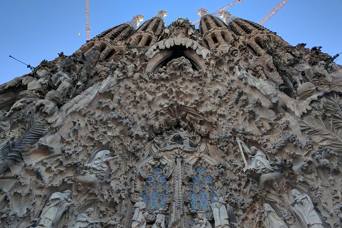 Park Guell and Sagrada Familia, Gaudí's Masterpieces Private Tour - Who this tour suits best
