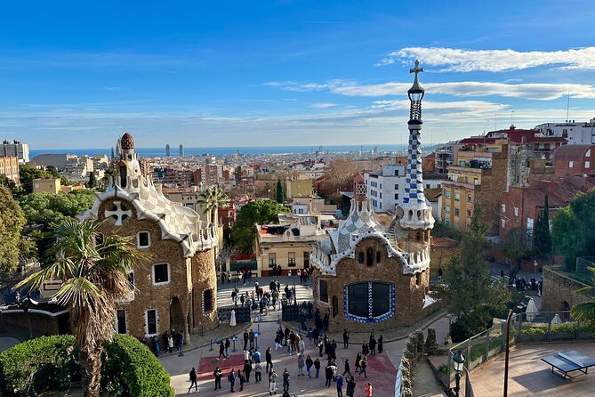 Park Guell Private Guided Tour With a Five Stars Tour Guide - Key things to know before you go