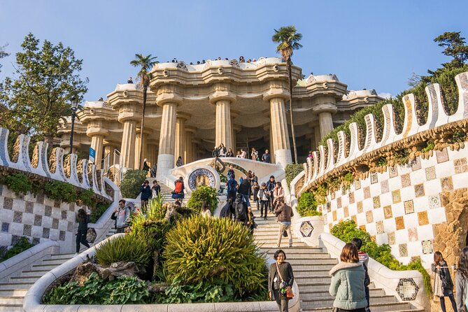 Park Guell Private Guided Tour With a Five Stars Tour Guide - Park Güell express, why the private format is worth it