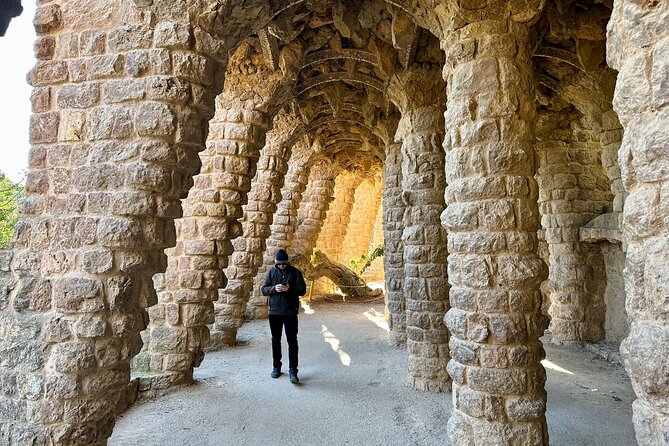Park Guell Private Guided Tour With a Five Stars Tour Guide - Price and value check: is $227.45 per person fair?
