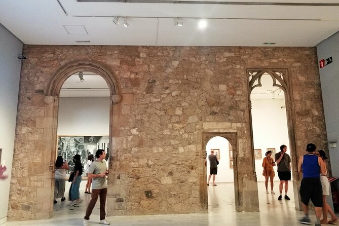 Picasso Museum and Walking Tour Plus Optional Wine & Food Tasting - Casa Llotja de Mar, where Picasso studied as a teenager