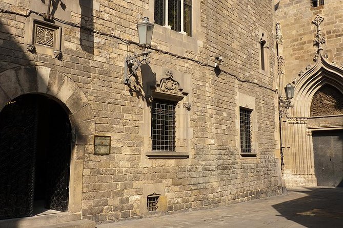 Picasso Museum & Private Walking Tour of Born or Gothic Quarter - El Born After the Gothic Quarter: A Different Kind of Barcelona