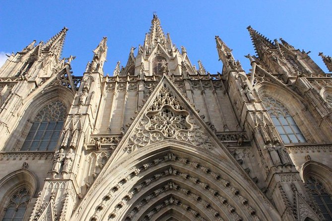 Picasso Museum & Private Walking Tour of Born or Gothic Quarter - Price and Value: What You Actually Pay For