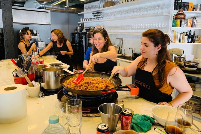 Premium Cooking Class in Designer Loft: Paella & Spanish Tapas - Who should book this cooking class, and who might skip it