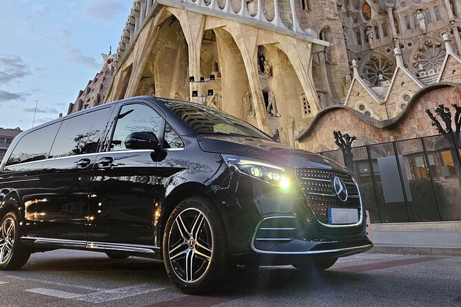 Premium Private Transfer from BCN Airport to Barcelona City Centre - Key things to know before you go