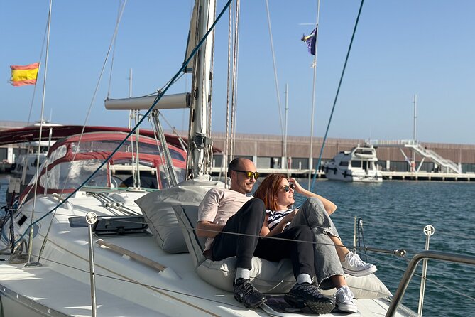 Private 2-Hour Sailing Experience in Barcelona - Barceloneta Beach Views Plus the Big Distant Landmarks