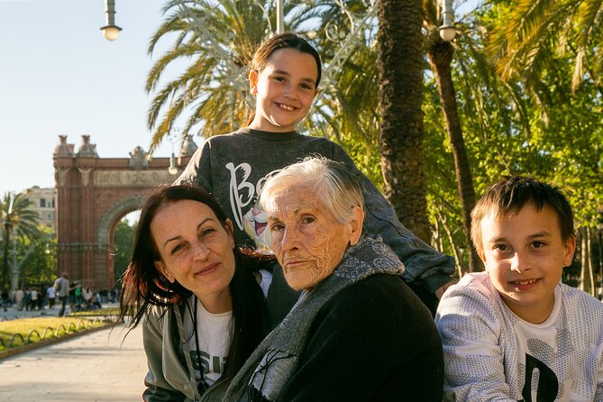Private and Personalized Photography Adventure in Barcelona - The People Factor: Professional, Patient, and Good at Comfort