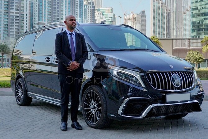 Private Barcelona Airport–City Transfer E-Class, V-Class, Minibus - Private BCN transfers feel less like logistics, more like vacation