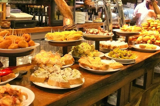Private Barcelona Art and Tapas Walking Tour with Picasso Museum - Key Highlights You Should Actually Care About