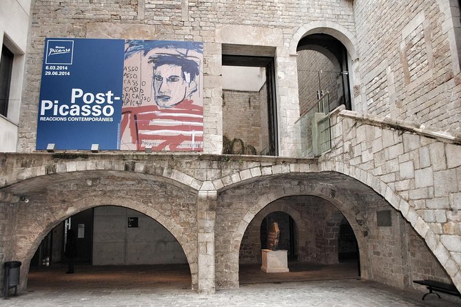 Private Barcelona Art and Tapas Walking Tour with Picasso Museum - Meet at Plaça Reial, Then Let the Guide Set the Tempo