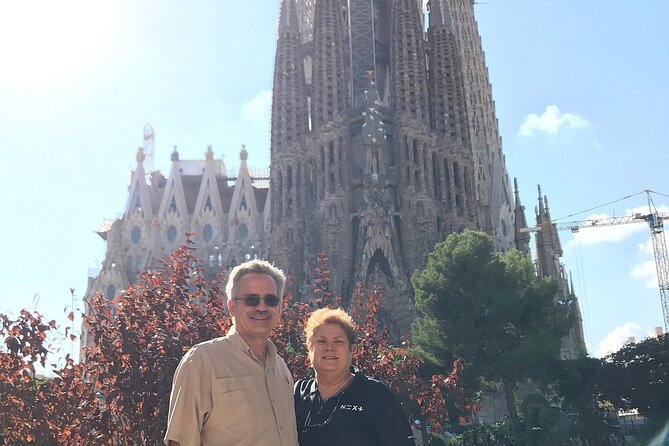Private Barcelona Highlights: Gothic Sagrada Familia & Park Güell - Key highlights you will feel immediately