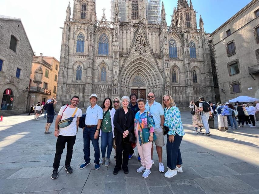 Private Barcelona Highlights Half-Day Tour - Tour logistics that can make or break the day (especially timing)
