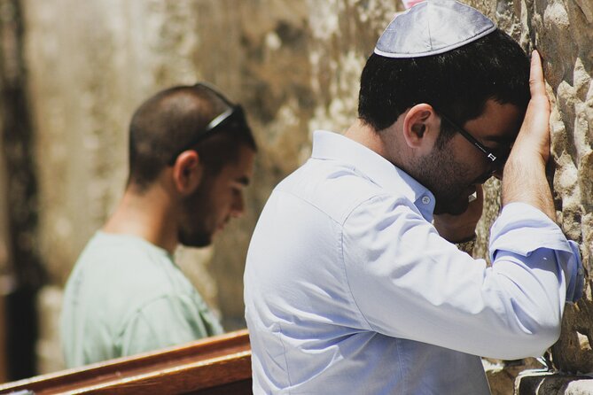 Private Barcelona Jewish Quarter Tour with Local Expert Guide - Price and value: when $167 per person makes sense