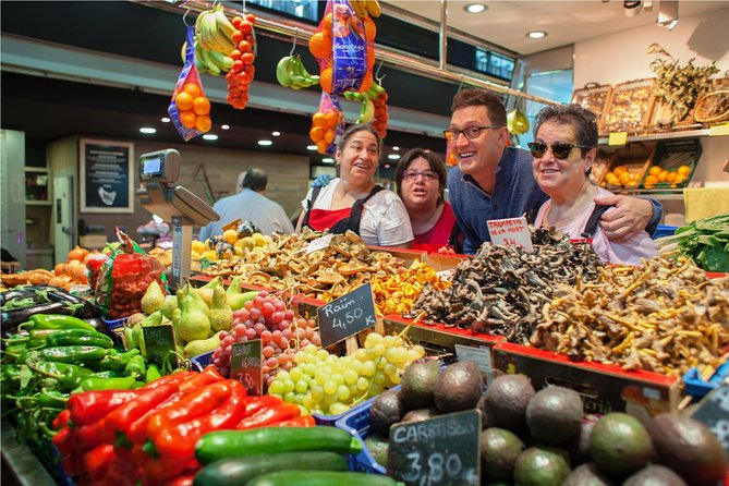 Private Barcelona Market Tour & Paella Cooking Class with Josh - Studio Setup, Timing, and Getting There at 10:00 AM