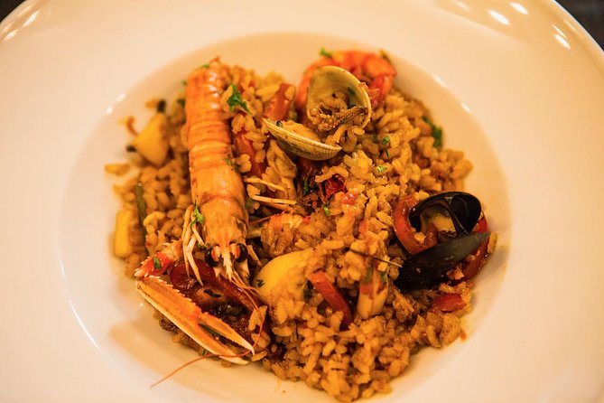 Private Barcelona Market Tour & Paella Cooking Class with Josh - How the Meal Starts: Sangria, Starters, and a Sweet Finish
