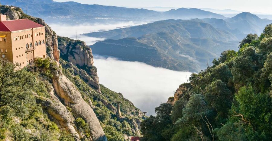 Private Barcelona & Montserrat Tour with Pick-up - Montjuic Castle and Hill Views Over Barcelona