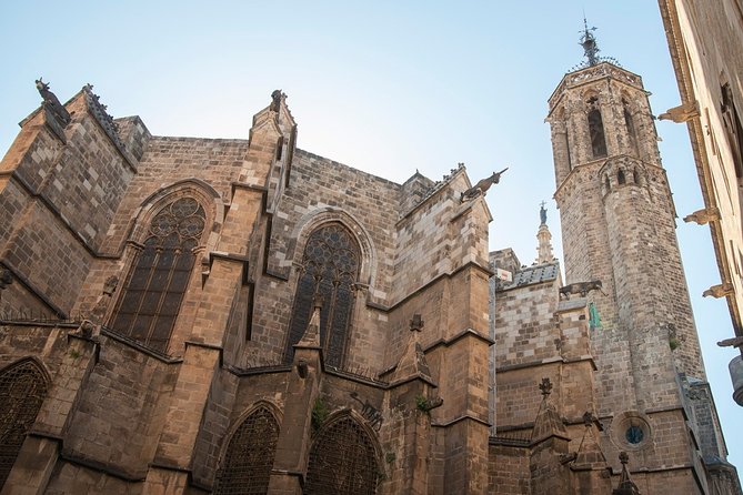 Private Barcelona Old Town and Gothic Quarter Walking Tour - Las Ramblas and the Boqueria Area: Food Culture as a Street Story