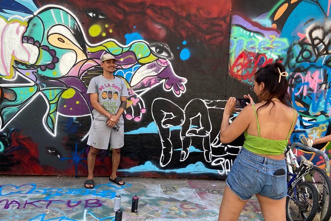Private Barcelona Street Art Workshop with a Street Artist - English instruction and the guide’s role in making it feel real