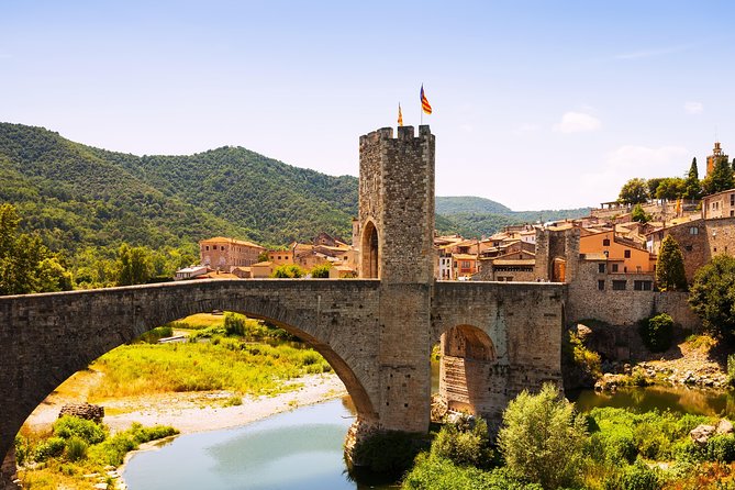 Private Besalú & 3 Medieval Towns Tour with Hotel PickUp from Barcelona - Santa Pau: medieval streets in the volcanic zone