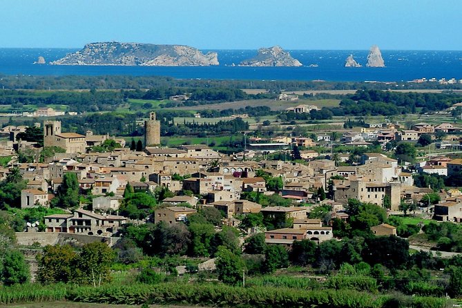 Private Costa Brava and Empuries Tour with Hotel Pick-Up and Panoramic Boat Ride - Timing, weather, and the lunch window you’ll manage yourself