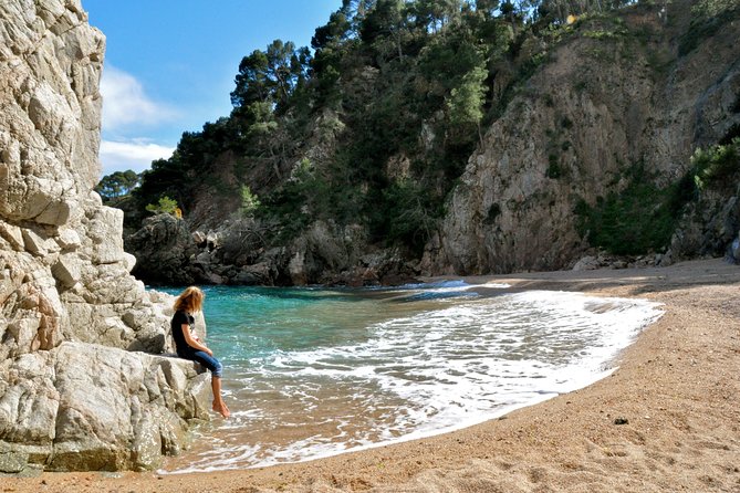 Private Costa Brava Hike and Snorkel from Barcelona with Lunch - The coastal path and the Iberian ruins: a day trip that teaches while it walks