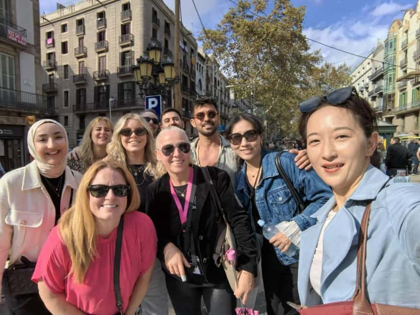 Private E-Bike Tour: Park Güell & Best of Barcelona - Park Güell with skip-the-line access: what to watch for