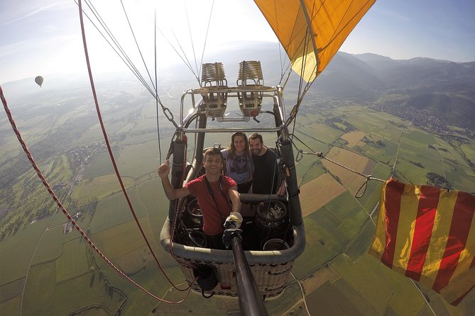 Private Exclusive Hot Air Balloon Barcelona - Why a private hot air balloon over Catalonia feels like a treat