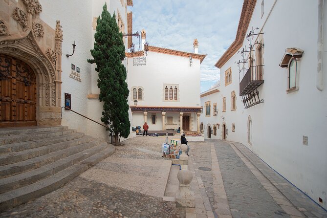 Private Full-Day Tarragona and Sitges - Catedral Tarragona: Santa Tecla’s Gothic cloister and a crypt on Roman foundations