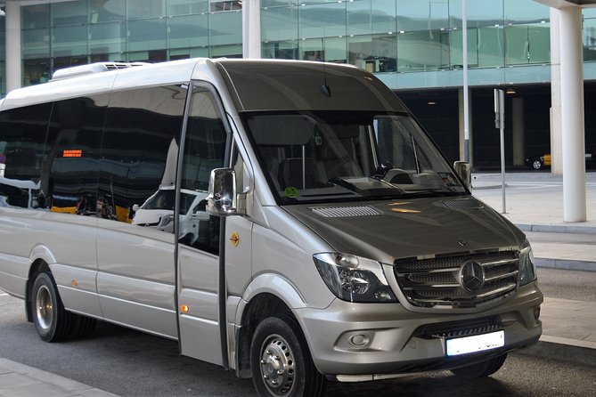 Private Meet & Greet Transfer from El Prat Airport to Barcelona - Private Meet and Greet Value: Getting Out of El Prat Without the Chaos