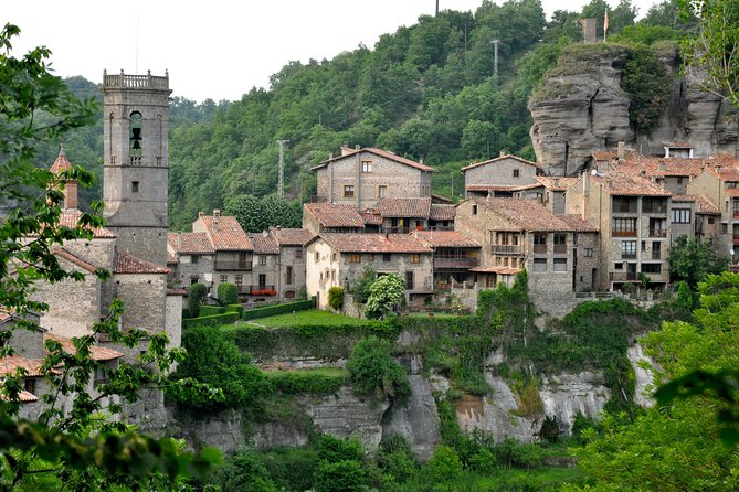 Private Pre-Pyrenees Medieval Village Hike from Barcelona - Why the Guide Choice Matters More Than You Think