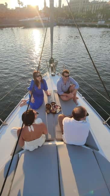 Private Sailboat Barcelona Luxury Boat + Aperitifs & Drinks - Key things that make this sailing experience work