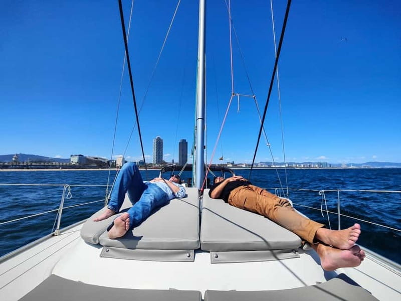 Private Sailboat Barcelona Luxury Boat + Aperitifs & Drinks - Day sail or sunset sail, and what changes on the water