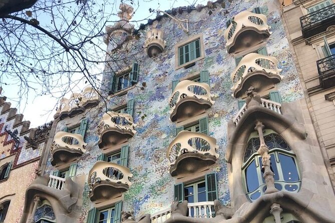 Private Tour Barcelona and Montserrat 8 Hours - Passeig de Gràcia: your Gaudí architecture sprint (with smart tradeoffs)