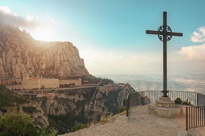 Private Tour from Barcelona to Montserrat (with guide) - The 6-hour flow: how your day with Montserrat is paced
